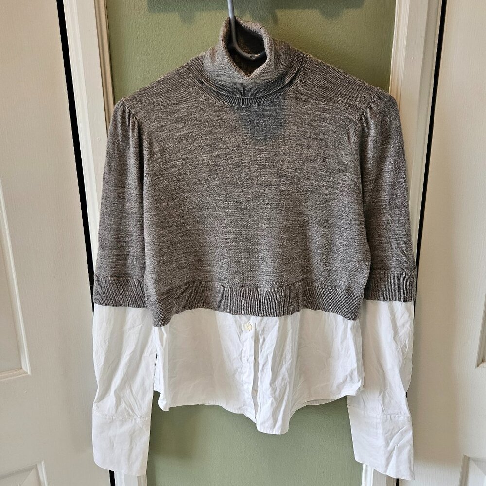 Veronica Beard Gray and White Turtleneck Sweater